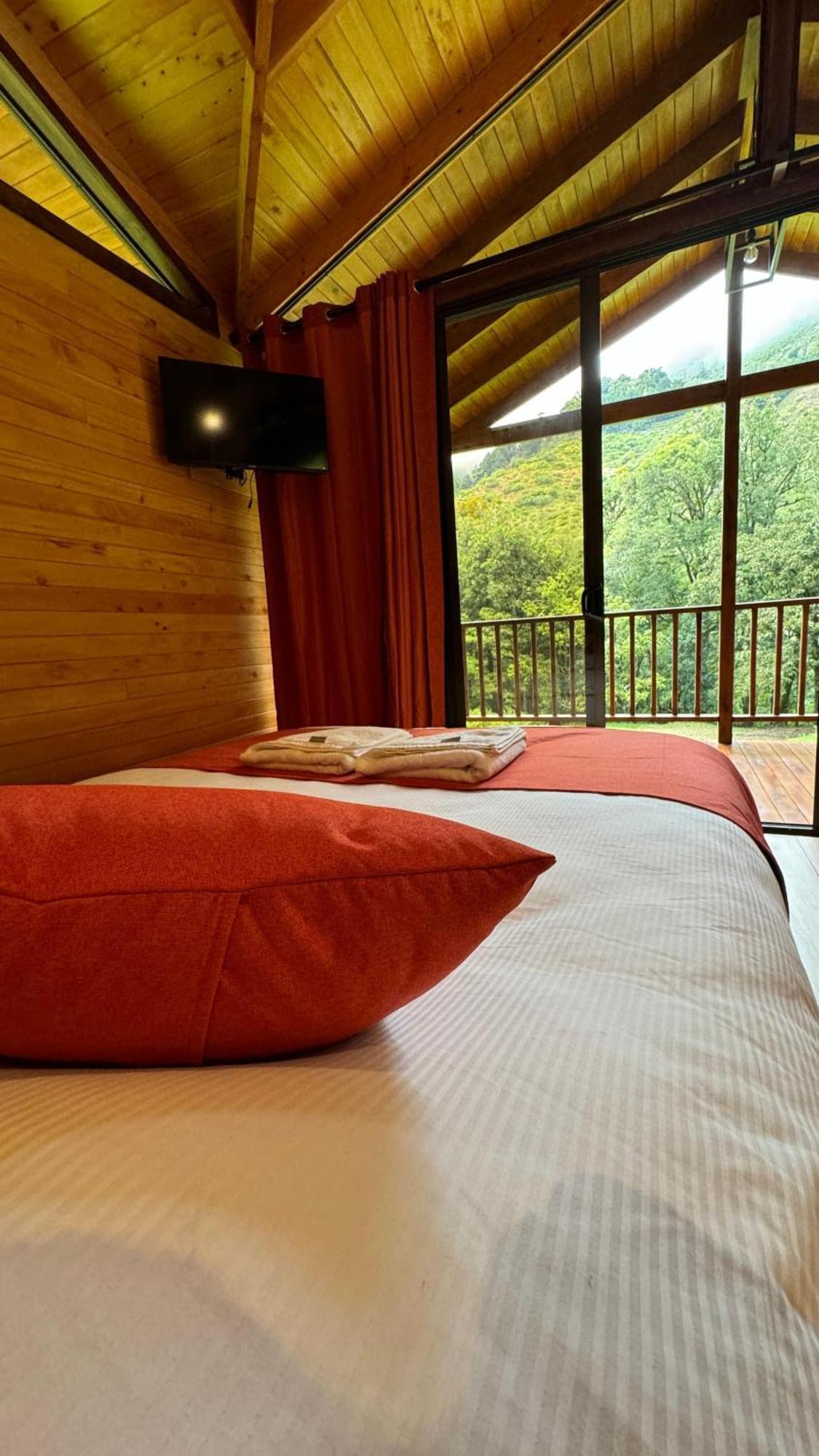 Entre Arboles Lodge San Gerardo de Dota Exteriér fotografie